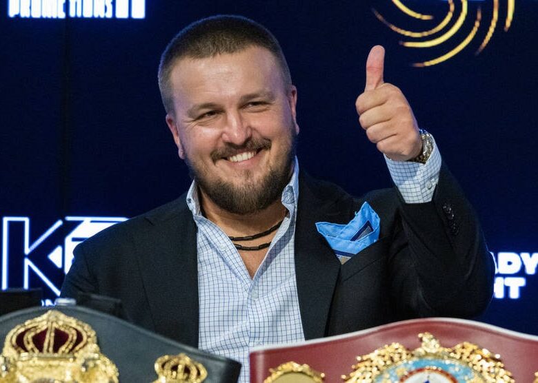Експромоутер розкрив мотиви відмови Усика від титулу WBO