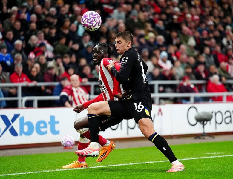 Евертон з Миколенком не зміг втримати переможний рахунок у матчі