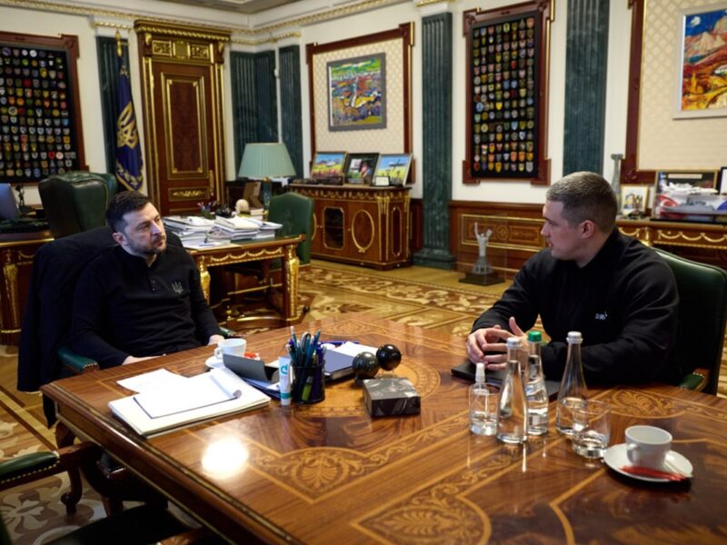 Федоров доповів Зеленському про розширення цифрових сервісів