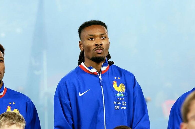 Франція посилилася сином легендарного гравця перед матчем з Україною