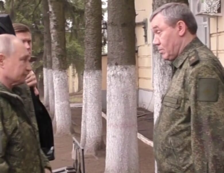 Генштаб відповів Путіну про “контроль” Куп’янська і Ямполя