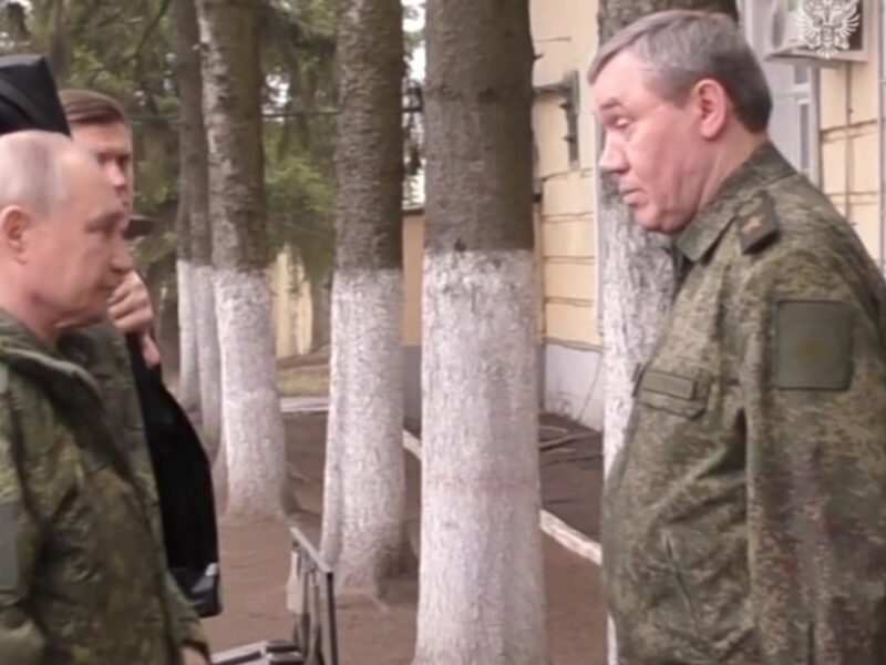 Генштаб відповів Путіну про “контроль” Куп’янська і Ямполя