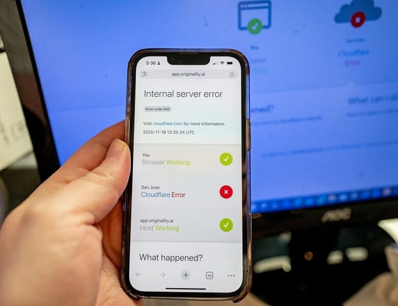 Хаос у світі. Масштабний збій Cloudflare
