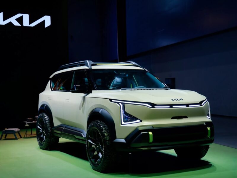Kia представила концепт позашляхової версії електрокросовера EV5