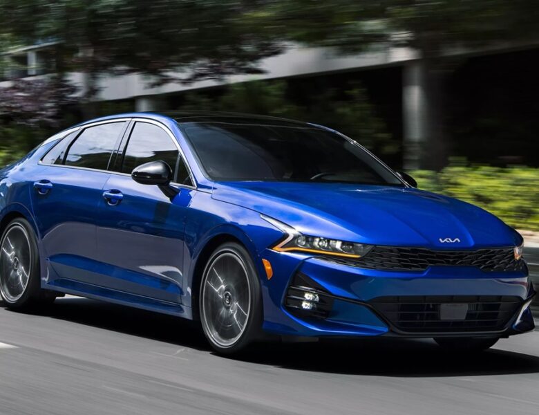 Kia відкликає 250 тисяч K5 через ризик займання паливного бака