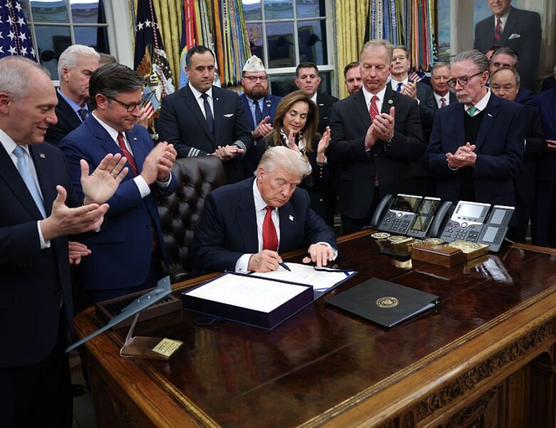 Кінець шатдауну. Що не так із законом Трампа