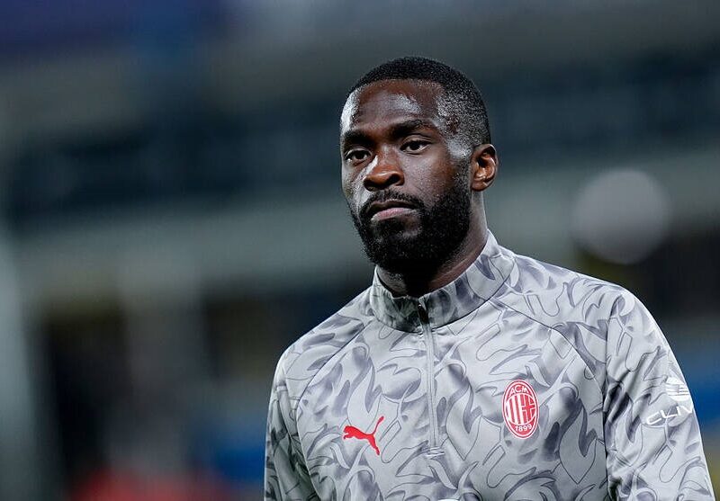 Ключовий захисник Мілана отримає новий довгостроковий контракт