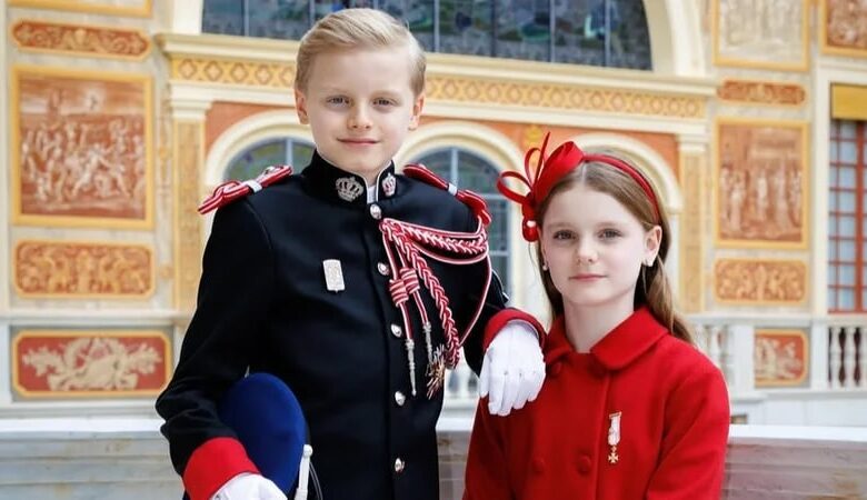 Князівська родина Монако опублікувала нові портрети Жака та Габріелли