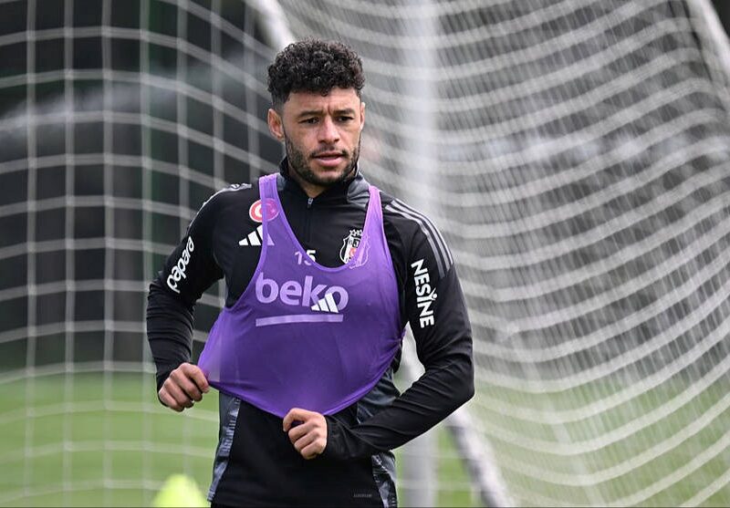 Колишній гравець Арсеналу повернувся до тренувань з командою