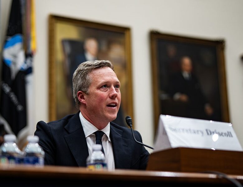 Консультації у Женеві: названо склад делегації США