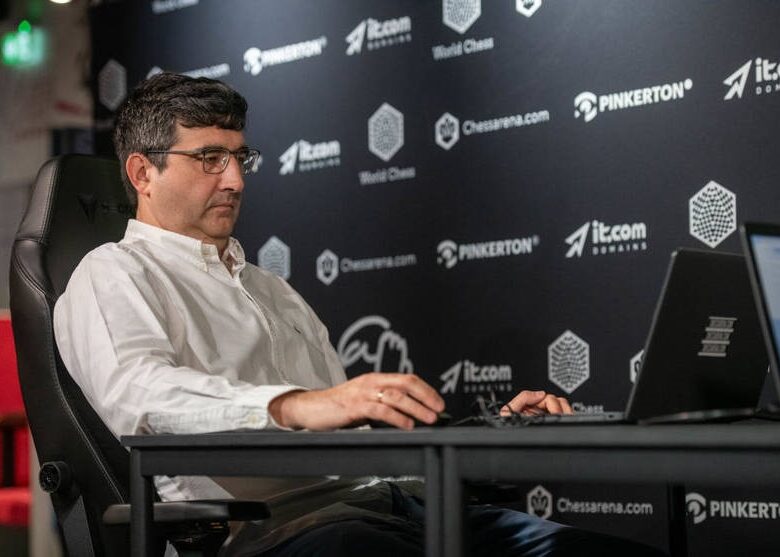 Крамник звинувачений ФІДЕ у смерті Народницького