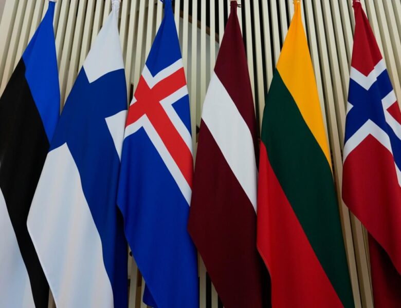 Лідери восьми північних країн заявили, що продовжать поставки зброї Києву