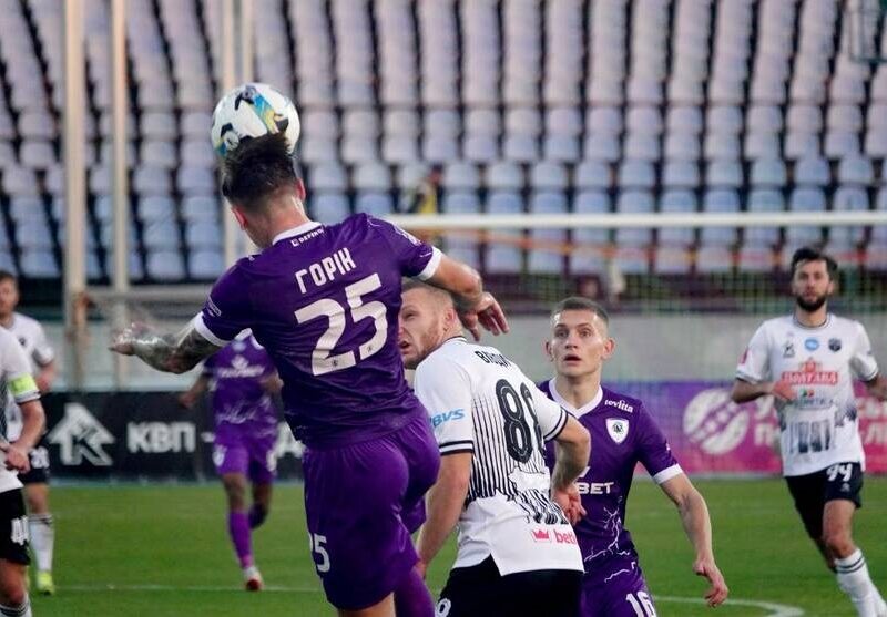 ЛНЗ дає клас, забивши два м’ячі СК Полтава в рамках розіграшу чемпіонату