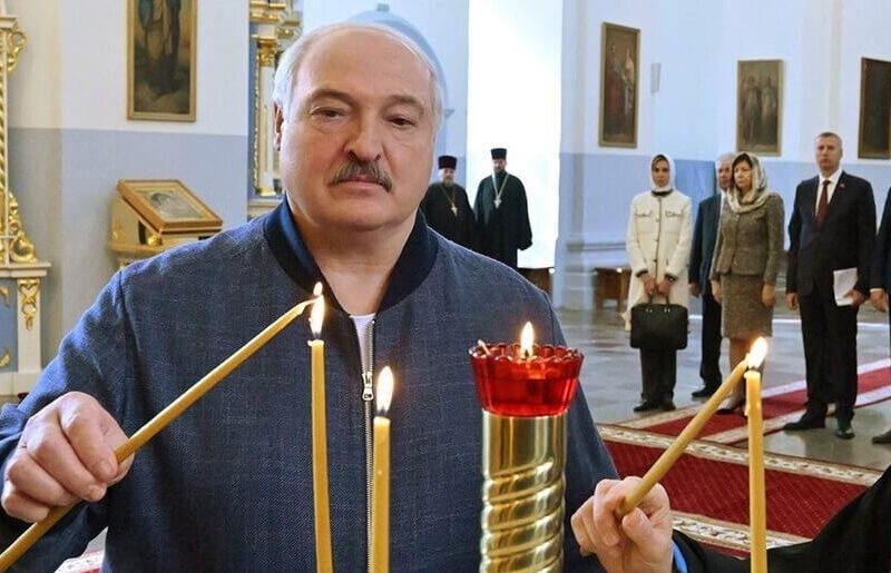 Лукашенко помилував ксьондзів, ув’язнених за “тяжкі злочини” проти Білорусі