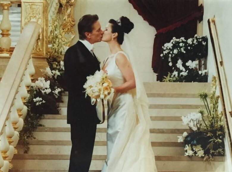 Майкл Дуглас і Кетрін Зета-Джонс відсвяткували 25 років шлюбу