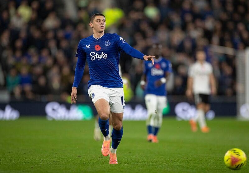 Миколенко отримав високі оцінки за гру проти Фулхема