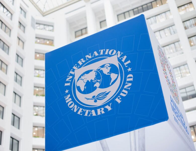 МВФ змушує Україну провести непопулярні податкові реформи – ЗМІ