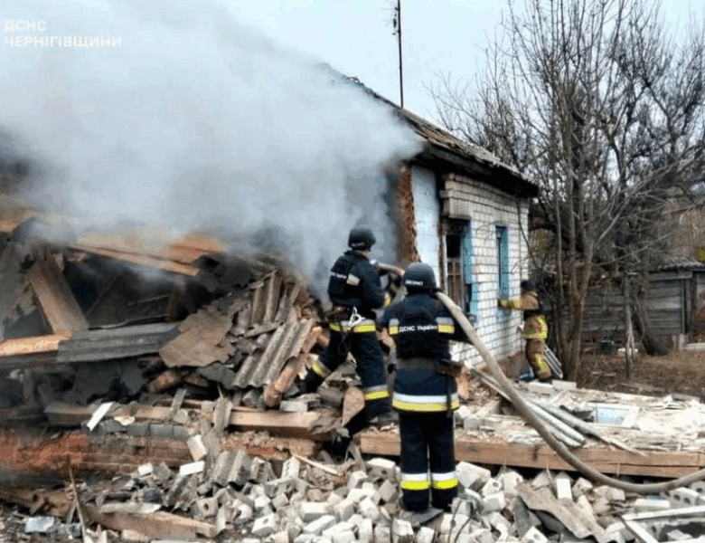 На Чернігівщині через атаку БПЛА загорівся магазин, загинула продавчиня