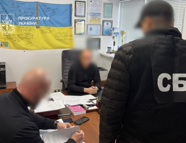 На Київській митниці викрили схему при розмитненні авто зі США