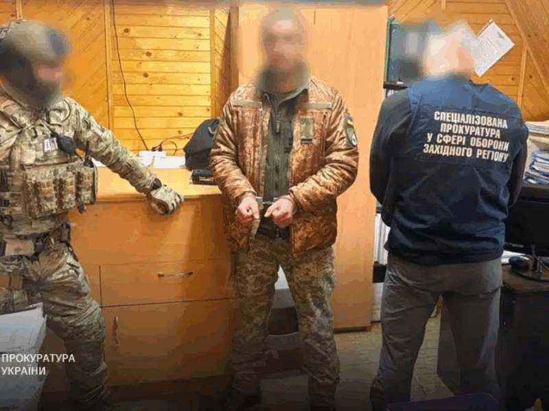 На Прикарпатті посадовець ТЦК побив чоловіка до втрати органу