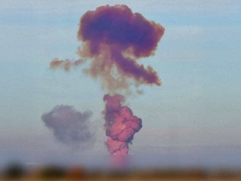 На ядерній ракетній базі РФ стався потужний вибух