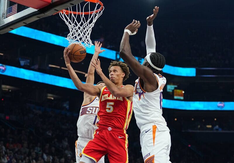 НБА: успіх Атланти проти Фінікса