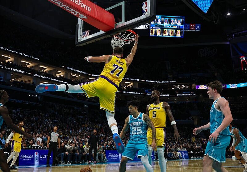 НБА: успішний вечір для Маямі та Лейкерс