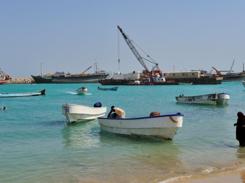 Невідомі зі зброєю проникли на судно неподалік узбережжя Сомалі – ЗМІ