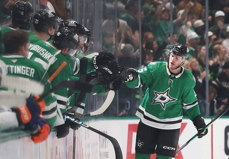 НХЛ: Анахайм увірвався в топ, розгромивши Флориду