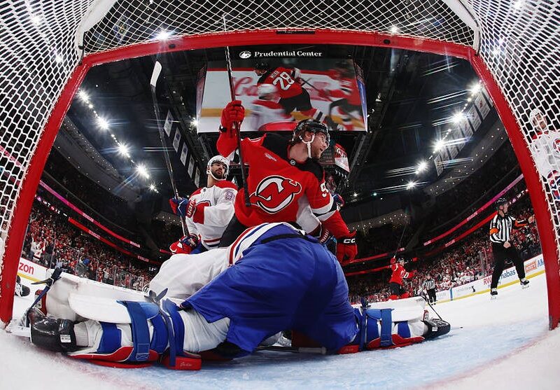 НХЛ: лідер Сходу вирвав перемогу в овертаймі