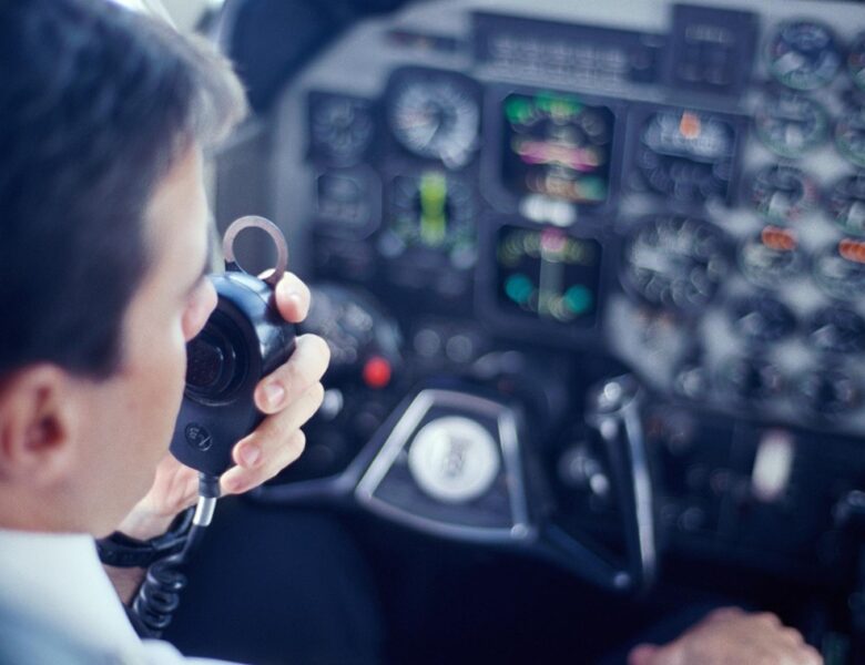 Пілот без кваліфікації керував пасажирськими літаками в Європі