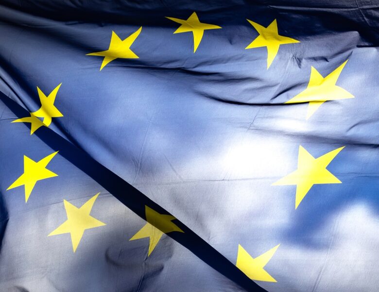 Посли ЄС погодили новий механізм призупинення безвізу