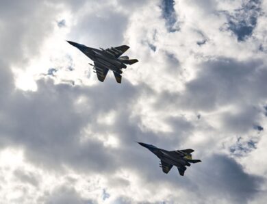 Повітряні сили показали роботу техніків F-16