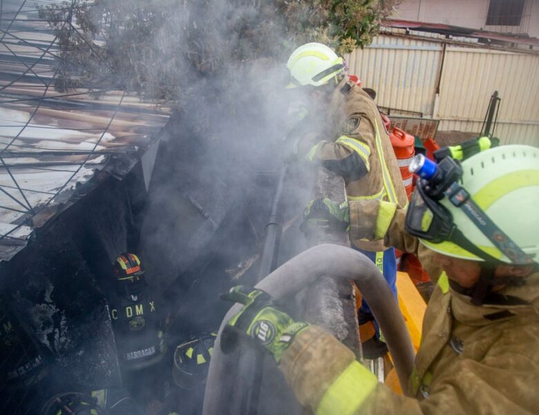 Пожежа у День мертвих: понад 20 людей згоріли живцем у Мексиці