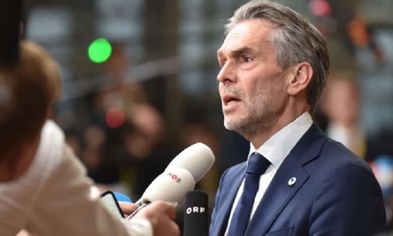 Прем’єр Нідерландів попередив громадян про загрози