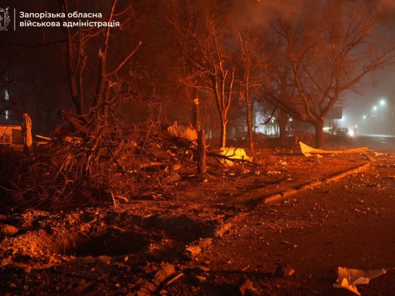 РФ атакувала Запоріжжя, є загиблі і поранені – ОВА