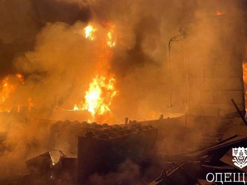 РФ вдарила по Одещині, є влучання