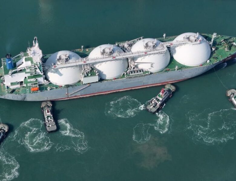 Росія продає скраплений газ Китаю зі знижкою 30-40% – ЗМІ