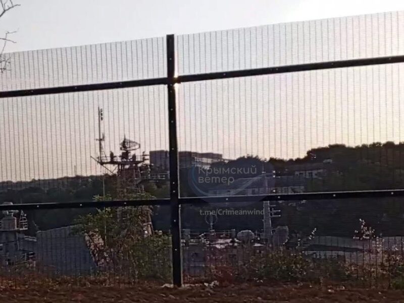 Росіяни в Криму розграбували корабель Костянтин Ольшанський – соцмережі