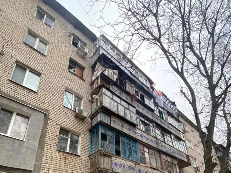 Росіяни вдарили по Дніпру, шестеро поранених