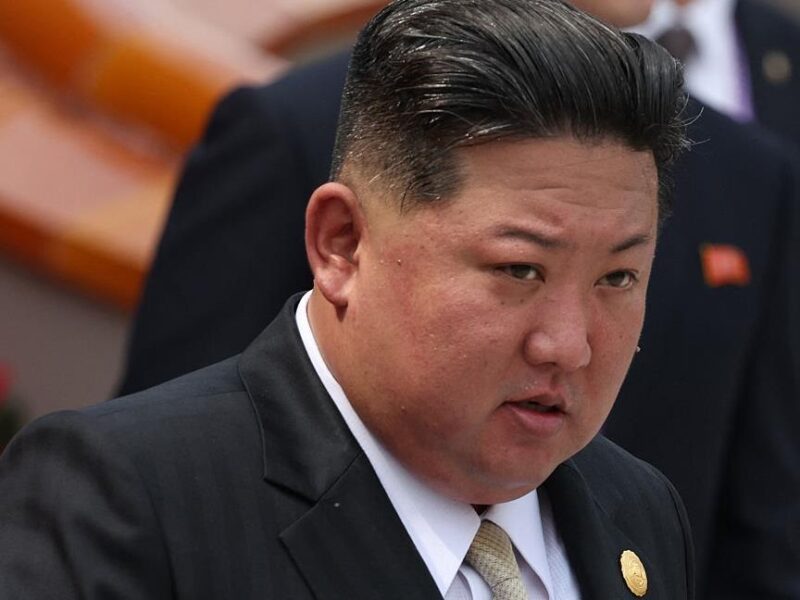 Сеул заявив, що КНДР відправила в РФ п’ять тисяч військових будівельників