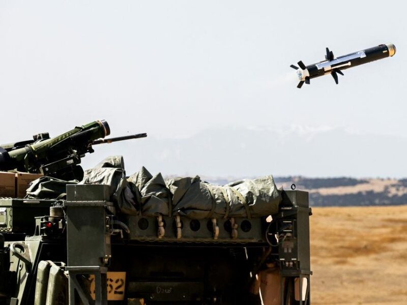 США схвалили продаж Індії ракет Javelin і боєприпасів Excalibur