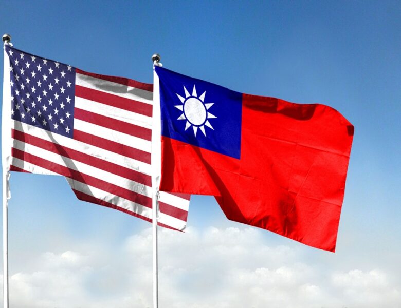США відновили постачання зброї Тайваню