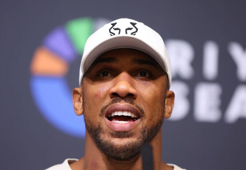 Стало відомо ім’я потенційного суперника Джошуа до бою з Джейком Полом