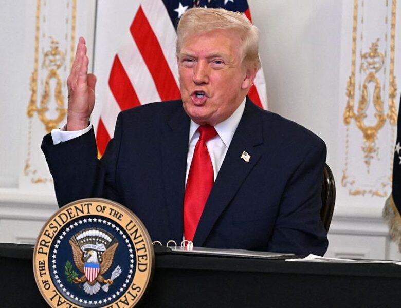 Трамп планує “назавжди” зупинити міграцію з усіх країн третього світу