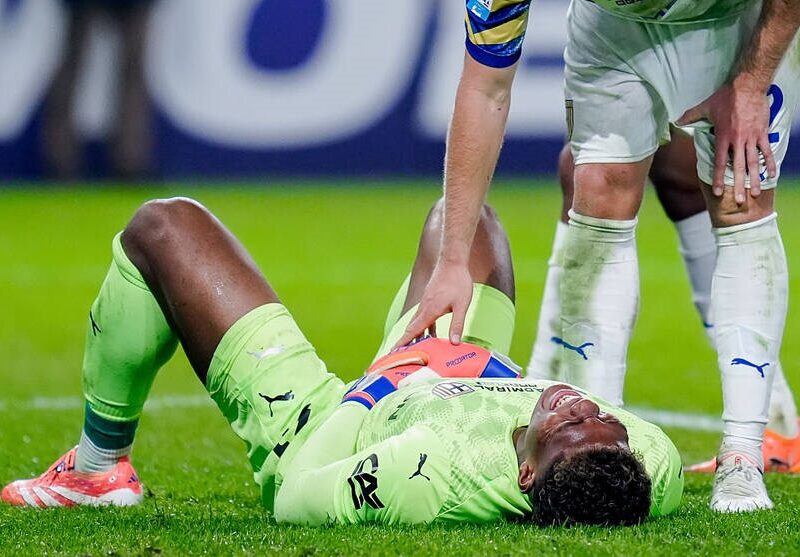 Травматично зламаний палець зняв у Парми першого воротаря на чотири місяці