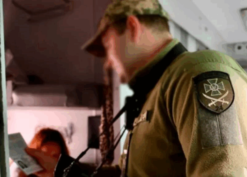 У деяких потягах запрацює прискорений прикордонний контроль