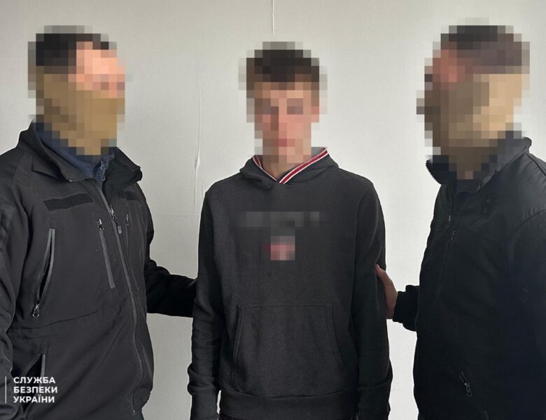 У Дніпрі 16-річний підліток вчинив подвійний теракт