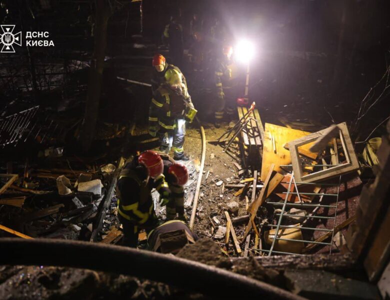 У ДСНС оприлюднили наслідки обстрілу Києва