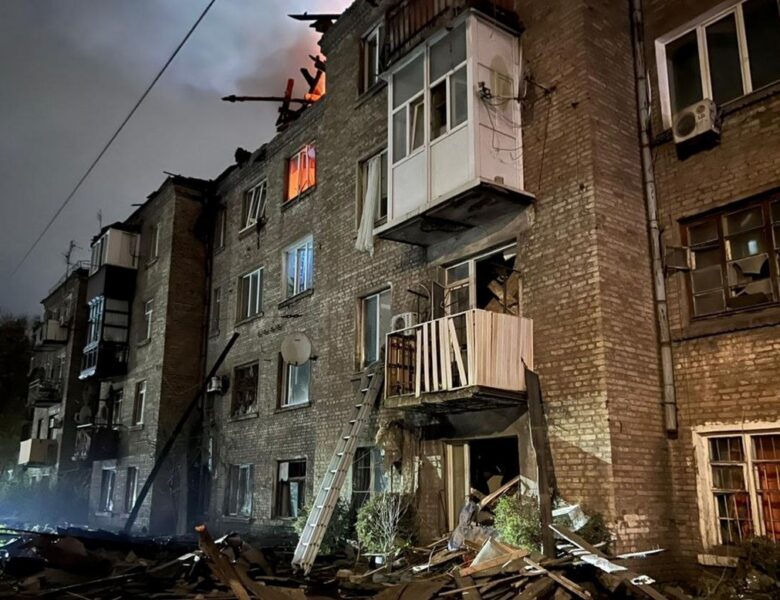 У Кам’янському деблокували тіло чоловіка